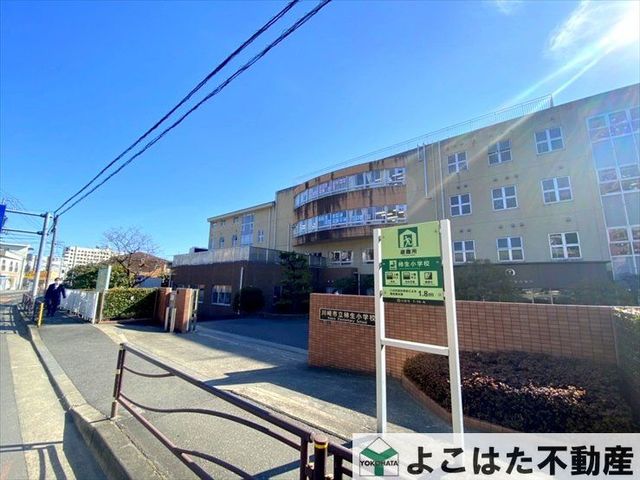 �_�ސ쌧���s������㖃��7���ڂ̒��Ã}���V�����̎��ӊ�