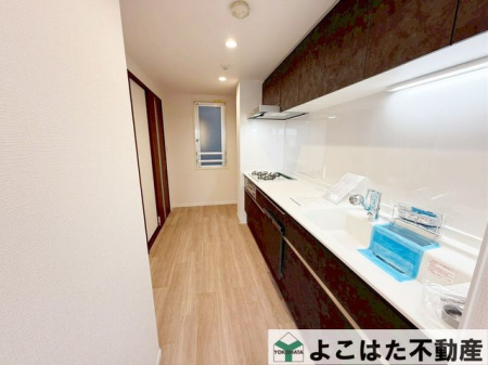 �_�ސ쌧���s�{�O�撪���� �̒��Ã}���V�����̃L�b�`��