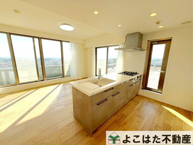 �_�ސ쌧���s�����扤�T����1���ڂ̒��Ã}���V�����̃L�b�`��
