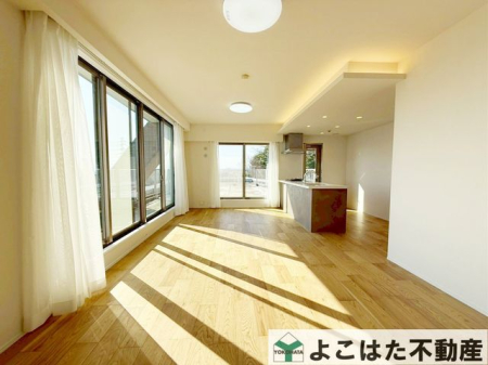 �_�ސ쌧���s�����扤�T����1���ڂ̒��Ã}���V�����̃��r���O