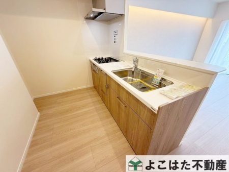 �_�ސ쌧���s������o�ːV�� �̒��Ã}���V�����̃L�b�`��
