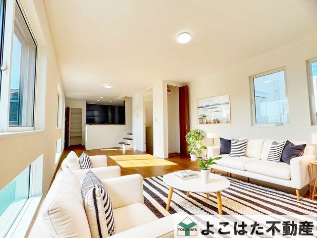 �_�ސ쌧���s������h�͌�5���ڂ̐V�z��ˌ��Ẵ��r���O