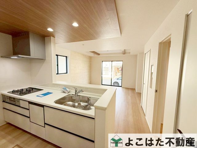 �_�ސ쌧���s������׎R4���ڂ̐V�z��ˌ��ẴL�b�`��