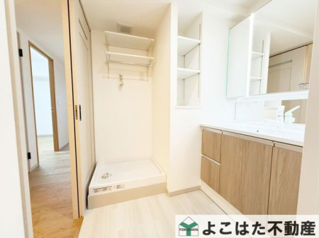 �_�ސ쌧���s�����撆�쓇2���ڂ̒��Ã}���V�����̐��ʑ�E���ʏ�